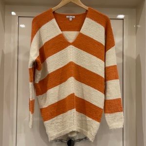 Sweater orange and cream SZ Small